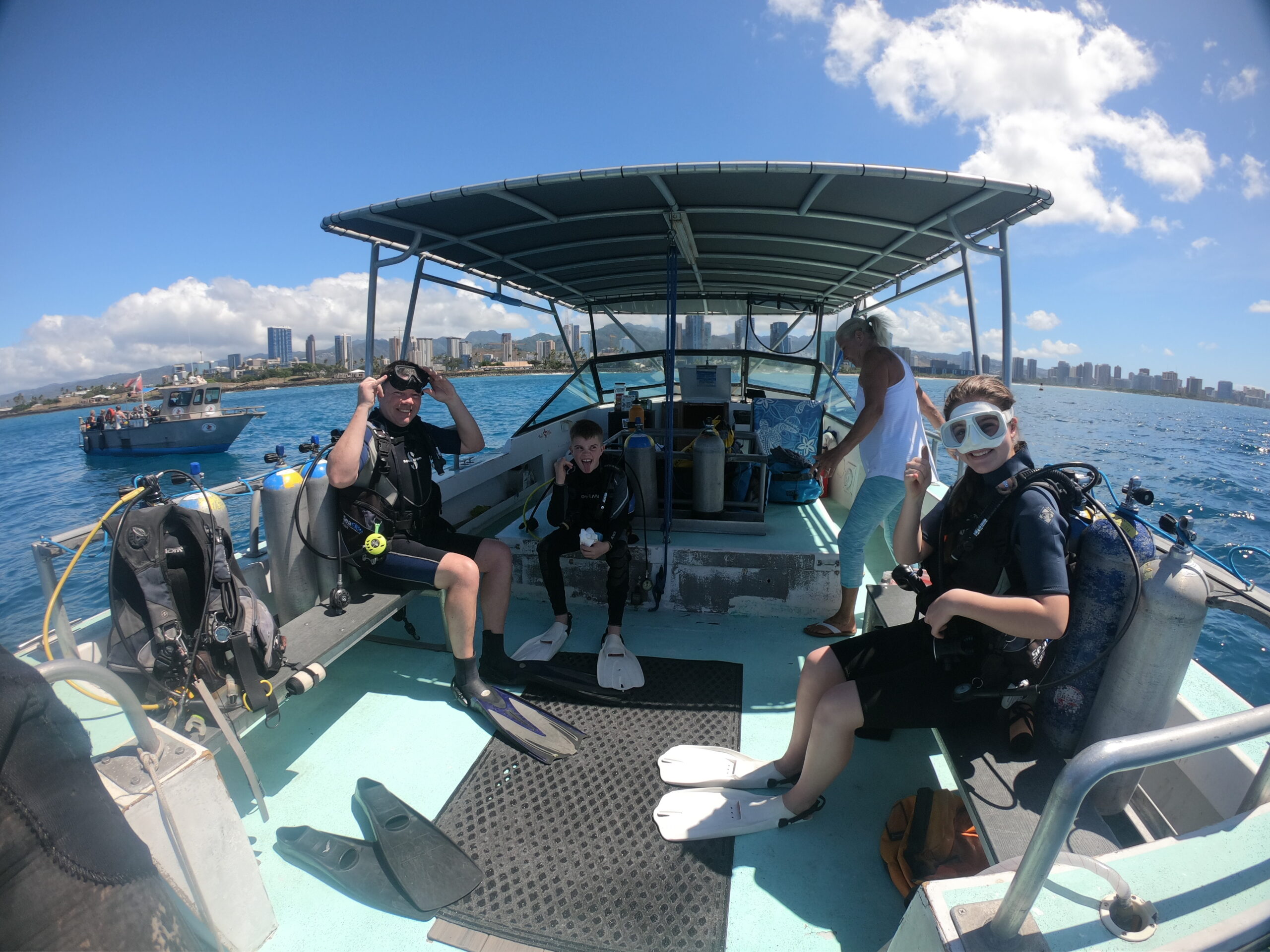 Diving the shallows of O’ahu